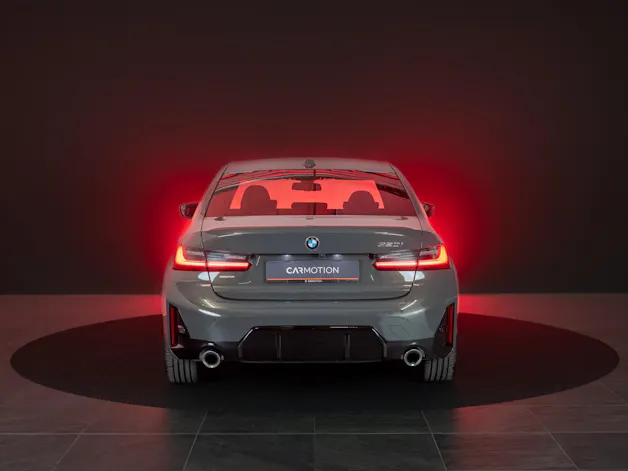 BMW 320i M Sport SAG / 360°Kamera / HeadUp / el.Heckklappe