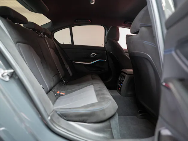 BMW 320i M Sport SAG / 360°Kamera / HeadUp / el.Heckklappe