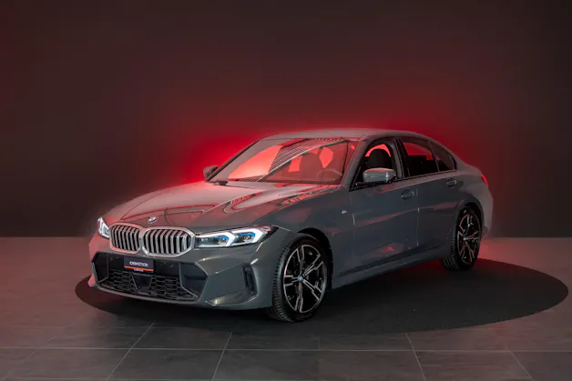 BMW 320i M Sport SAG / 360°Kamera / HeadUp / el.Heckklappe