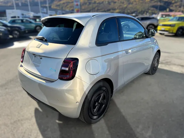 FIAT 500 BEV GIORGIO ARMANI
