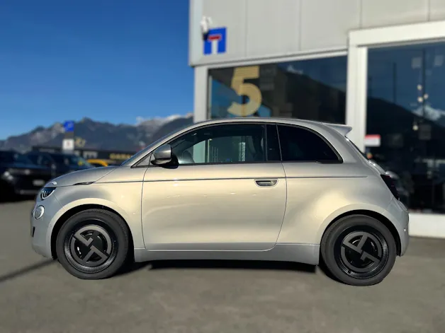 FIAT 500 BEV GIORGIO ARMANI