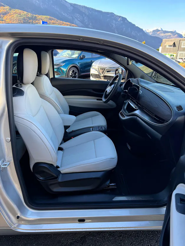 FIAT 500 BEV GIORGIO ARMANI