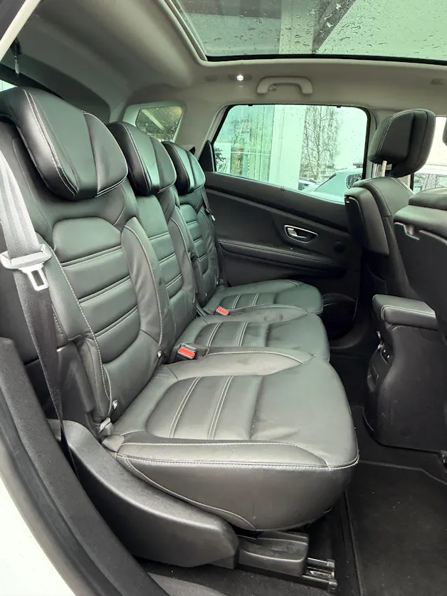RENAULT Scénic 1.6 dCi Bose EDC