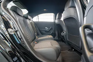 MERCEDES-BENZ A 180 Progressive Limousine / Facelift / Rückfahrkamera / Sitzheizung