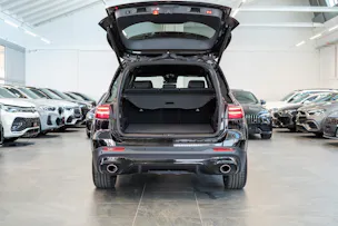 MERCEDES-BENZ GLB 35 AMG 4matic / Facelift / 360°Kamera / AHK
