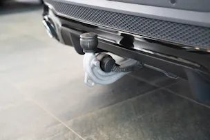MERCEDES-BENZ GLB 35 AMG 4matic / Facelift / 360°Kamera / AHK