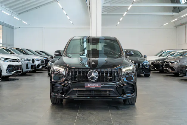 MERCEDES-BENZ GLB 35 AMG 4matic / Facelift / 360°Kamera / AHK