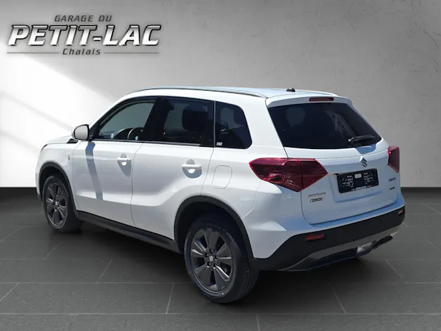 Suzuki Vitara 1.4 Boosterjet Compact + Automatic