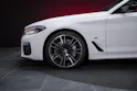 BMW 530i xDrive SAG M-Sport / Alcantara Sitze / Rückfahrkamera / El.Sitze / Ambientebeleuchtung