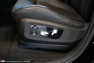 BMW X6 M Competition / Panorama / 360°Kamera / HeadUp