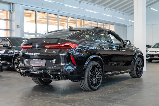 BMW X6 M Competition / Panorama / 360°Kamera / HeadUp