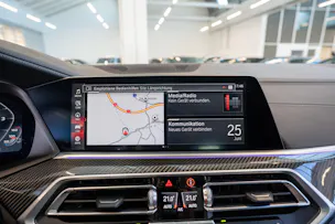 BMW X6 M Competition / Panorama / 360°Kamera / HeadUp