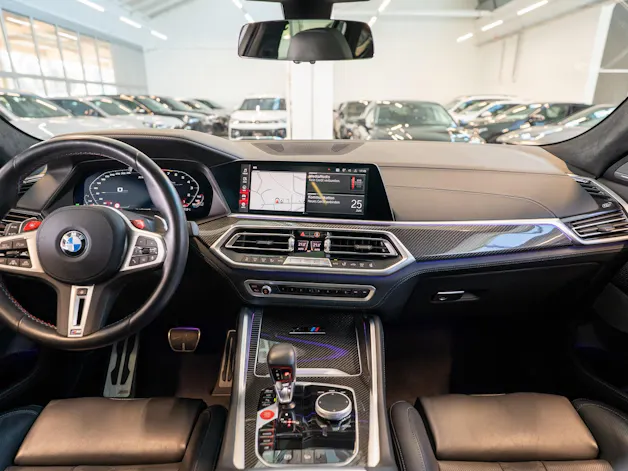 BMW X6 M Competition / Panorama / 360°Kamera / HeadUp