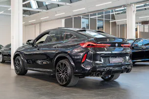BMW X6 M Competition / Panorama / 360°Kamera / HeadUp