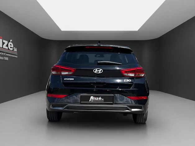 HYUNDAI i30 1.5 T-GDi Vertex 48V MH DCT
