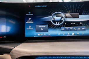 BMW M440i xDrive Gran Coupé / LCI / Panorama-Schiebedach / Head-Up Display