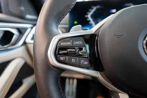 BMW M440i xDrive Gran Coupé / LCI / Panorama-Schiebedach / Head-Up Display
