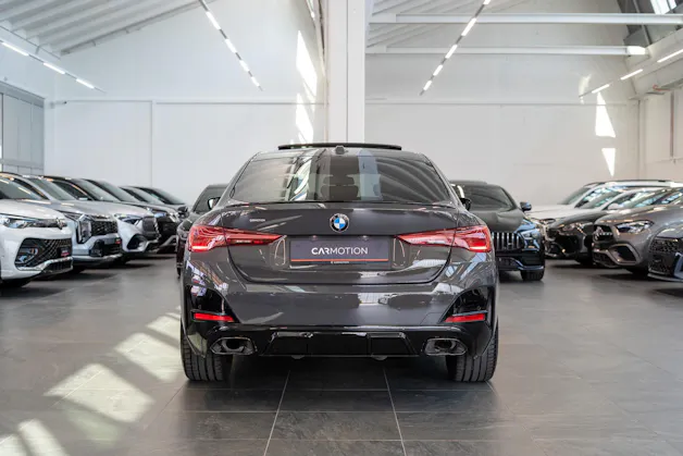BMW M440i xDrive Gran Coupé / LCI / Panorama-Schiebedach / Head-Up Display