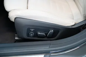 BMW M440i xDrive Gran Coupé / LCI / Panorama-Schiebedach / Head-Up Display