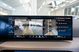 BMW M440i xDrive Gran Coupé / LCI / Panorama-Schiebedach / Head-Up Display