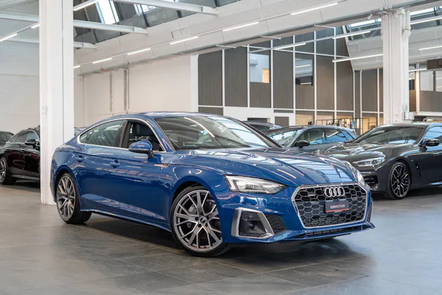 AUDI A5 Sportback 2.0 45 TFSI S Line quattro S-Tronic S-Line / 3-Zonen Klima-Automatik / Navi