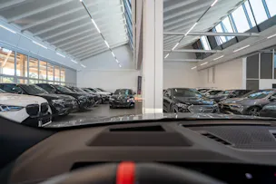 BMW X2 M35i / Iconic Glow / Head-Up Display / Harman Kardon