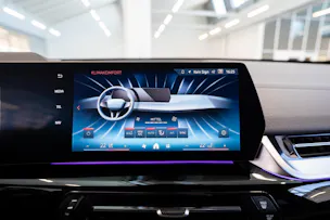 BMW X2 M35i / Iconic Glow / Head-Up Display / Harman Kardon