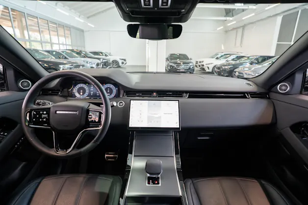 Land Rover Range Rover Evoque 2.0 D 200 Dynamic SE / Panorama / Rückfahrkamera / el.Sitze
