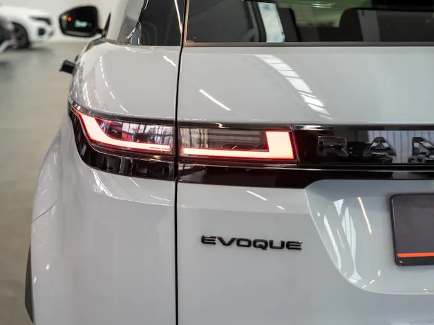 Land Rover Range Rover Evoque 2.0 D 200 Dynamic SE / Panorama / Rückfahrkamera / el.Sitze