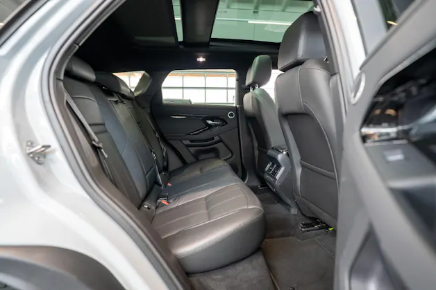 Land Rover Range Rover Evoque 2.0 D 200 Dynamic SE / Panorama / Rückfahrkamera / el.Sitze