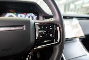 Land Rover Range Rover Evoque 2.0 D 200 Dynamic SE / Panorama / Rückfahrkamera / el.Sitze
