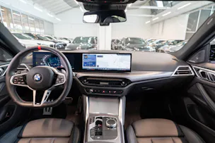 BMW M440i xDrive Gran Coupé M Sport Pro / LCI / Glasdach / 360°Kamera / HeadUp
