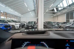 BMW M440i xDrive Gran Coupé M Sport Pro / LCI / Glasdach / 360°Kamera / HeadUp