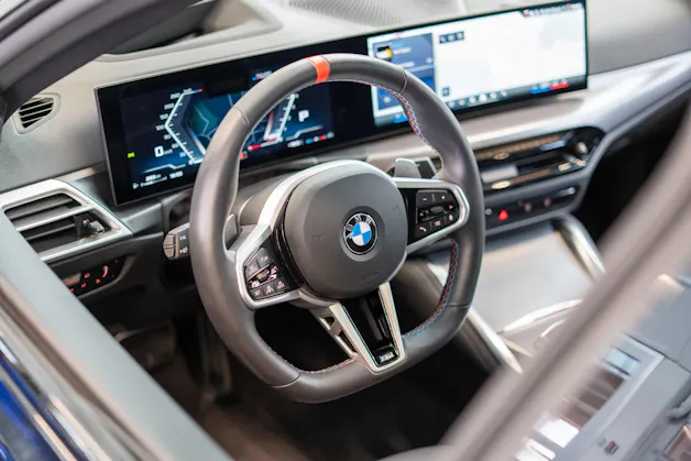 BMW M440i xDrive Gran Coupé M Sport Pro / LCI / Glasdach / 360°Kamera / HeadUp