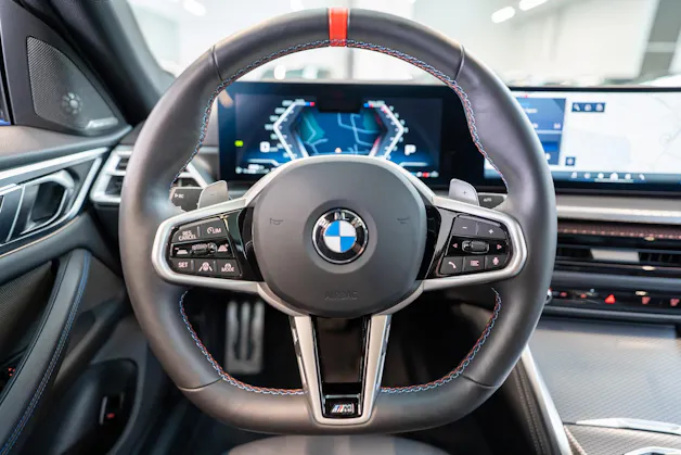 BMW M440i xDrive Gran Coupé M Sport Pro / LCI / Glasdach / 360°Kamera / HeadUp