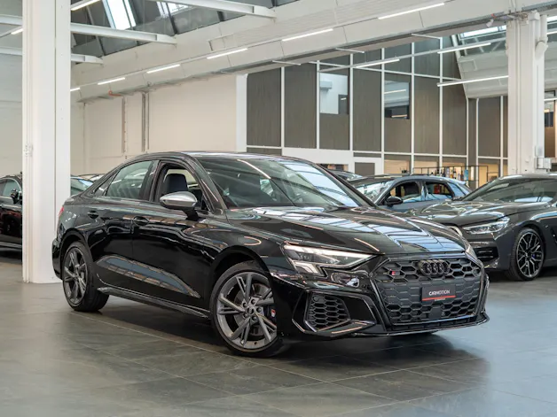 AUDI S3 Limousine 2.0 TFSI quattro S-Tronic / Virtual Cockpit / Abstand-tempomat / Sitzheizung