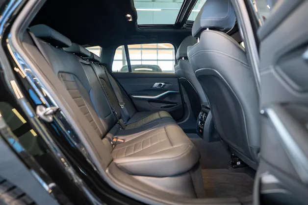 BMW M340i xDrive Touring / LCI / Panorama / 360°Kamera