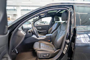 BMW M340i xDrive Touring / LCI / Panorama / 360°Kamera