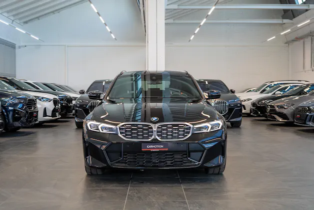BMW M340i xDrive Touring / LCI / Panorama / 360°Kamera