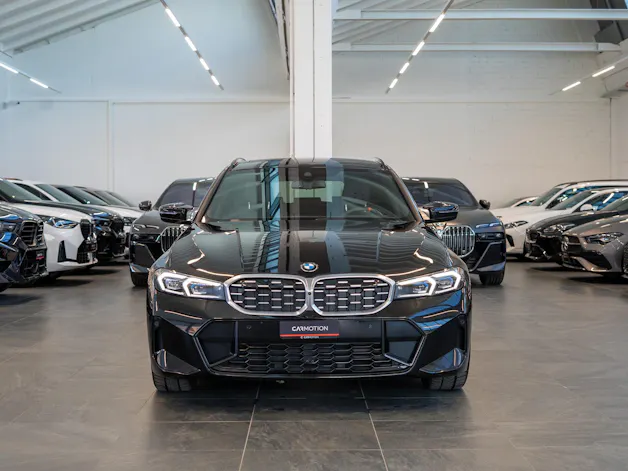 BMW M340i xDrive Touring / LCI / Panorama / 360°Kamera