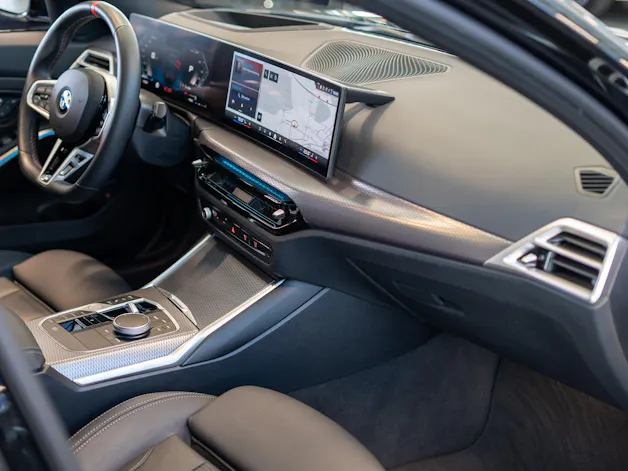 BMW M340i xDrive Touring / LCI / Panorama / 360°Kamera