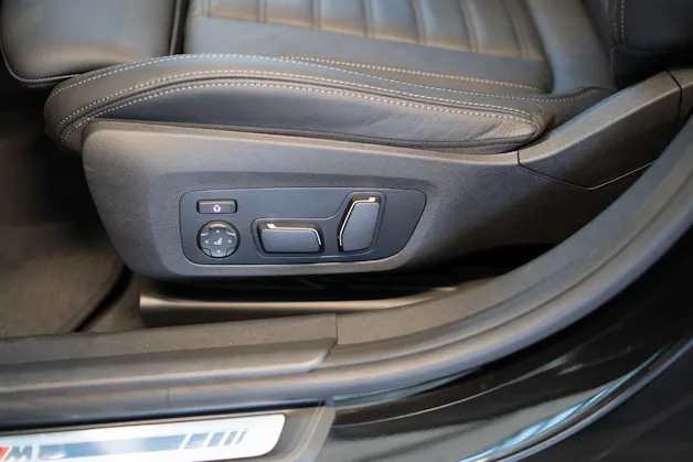 BMW M340i xDrive Touring / LCI / Panorama / 360°Kamera