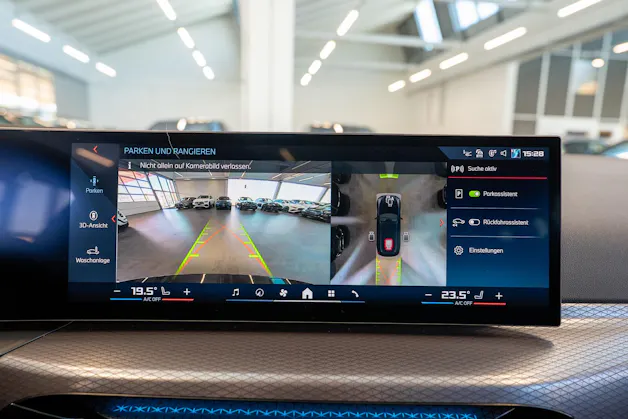 BMW M340i xDrive Touring / LCI / Panorama / 360°Kamera