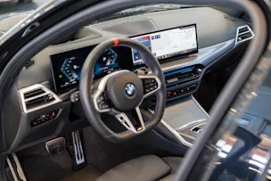 BMW M340i xDrive Touring / LCI / Panorama / 360°Kamera