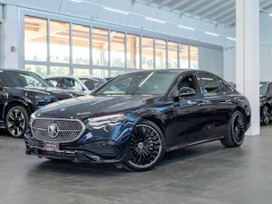 MERCEDES-BENZ E 220 d AMG Line / MBUX Superscreen / 360°Kamera / Ambientebeleuchtung
