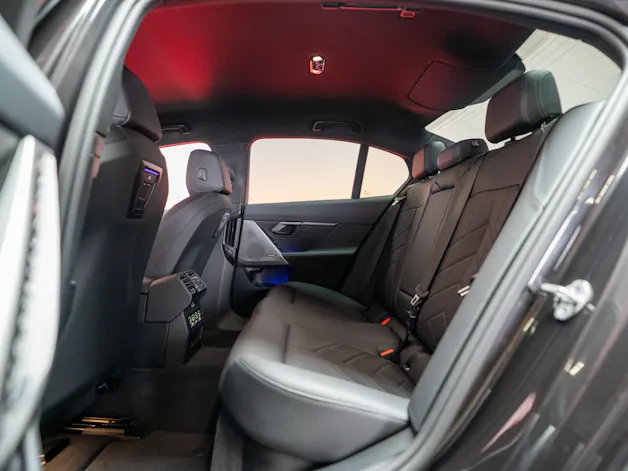 BMW 520i M Sport / HeadUp / 360°Kamer / Sitzbelüftung