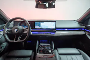 BMW 520i M Sport / HeadUp / 360°Kamer / Sitzbelüftung