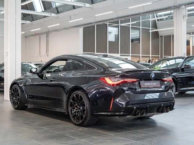 BMW M4 Competition xDrive Coupé / M Carbon Schalensitze / Keramik Bremsanlage / Head-Up Display