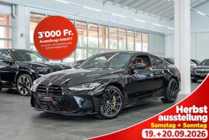 BMW M4 Competition xDrive Coupé / M Carbon Schalensitze / Keramik Bremsanlage / Head-Up Display
