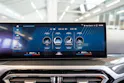 BMW M4 Competition xDrive Coupé / M Carbon Schalensitze / Keramik Bremsanlage / Head-Up Display
